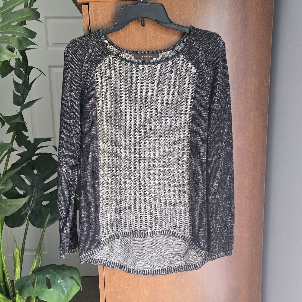 Fever Black and Gray Loose Knit Sweater Size Small